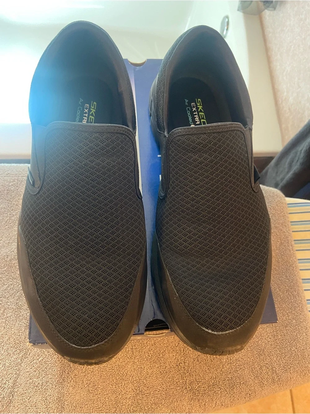Skechers Black Extra Wide Slip-On Memory Foam Loafer